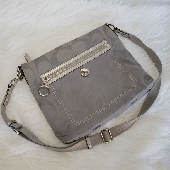 Coach Signature Cross Body Gray Silver Shoulder Bag Purse Vintage - Picture 1 of 10